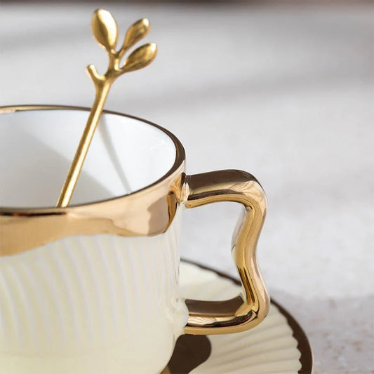 Hairi Beige Porcelain Cup & Saucer Set – 18-Piece Premium Tea Set