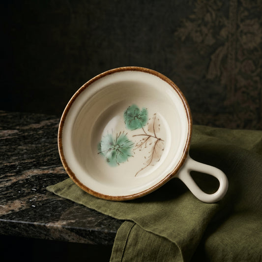 Tachiso Vintage Leaf Design Soup Bowl with Handle – Ceramic Serving Bowl Set