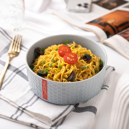 2-Piece Blue Ceramic Bowl Set – Textured Honeycomb Design Serving Bowls