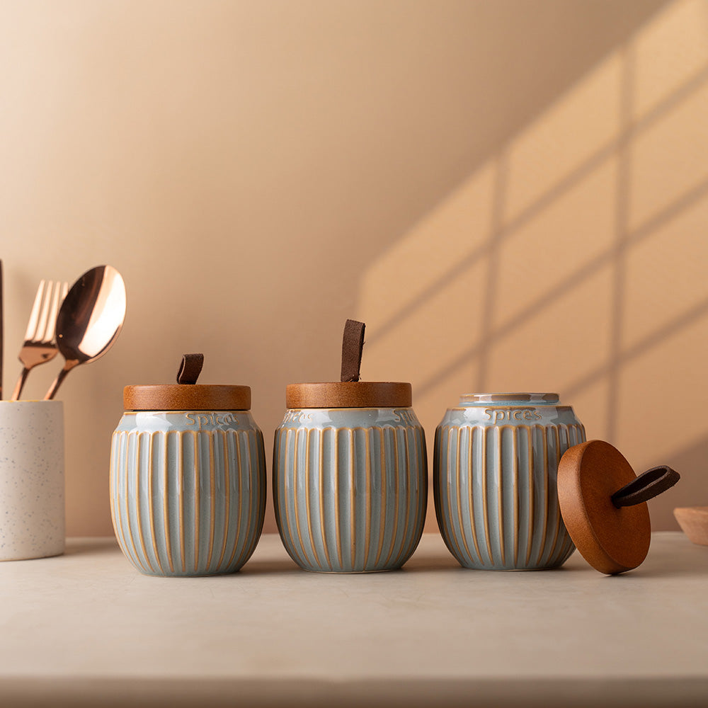 3-Piece Ceramic Spice Jar Set with Wooden Lid – Airtight Kitchen Storage Containers