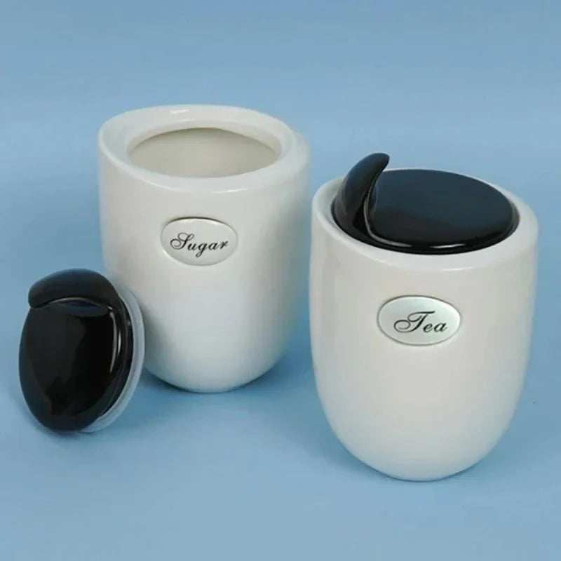 Tachiso Lamia 1000 ml Storage Jars – Premium Black Porcelain, Set of 2